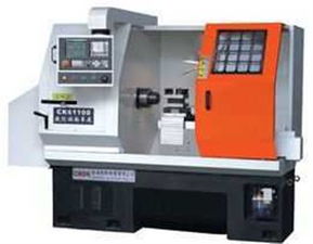 CK61100數(shù)控機(jī)床 大規(guī)格精密加工的可靠伙伴